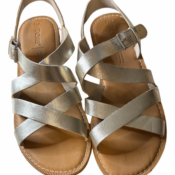 TOMS Sicily Strap Up Silver Nubuck Leather Sandals | NWOT | Sz 6.5 - Picture 2 of 7